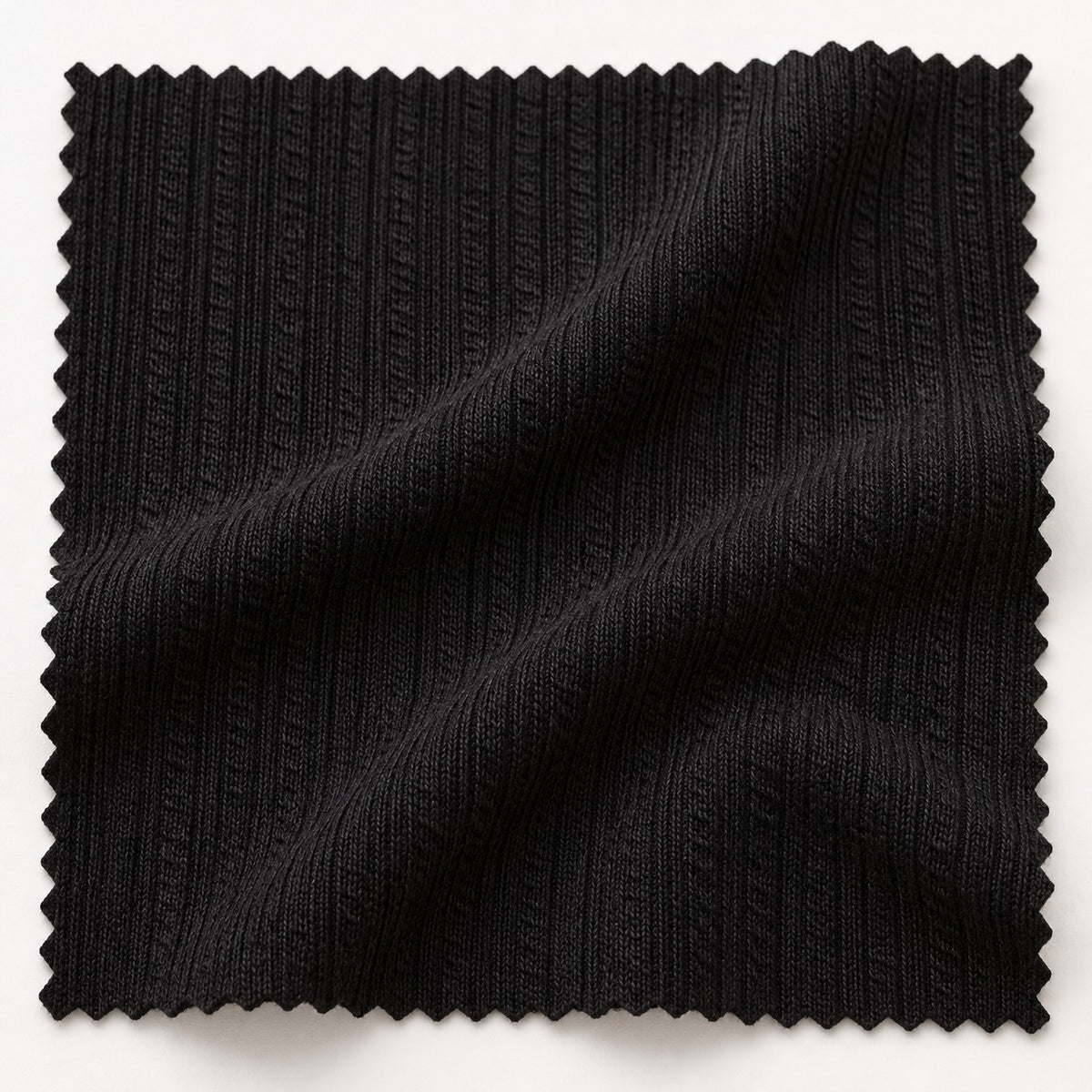Polera Diseño Arrugado Negra