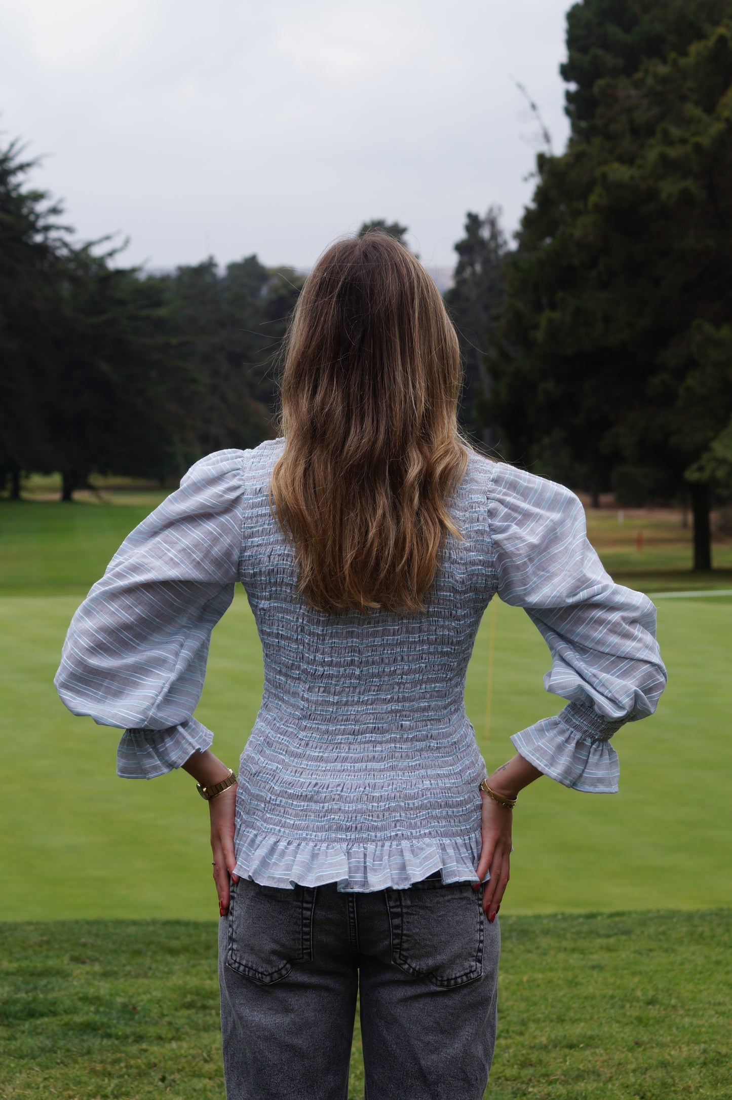 Blusa Española Celeste Gris